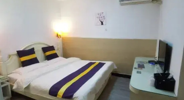 Двухместный номер Standard King Home Hotel