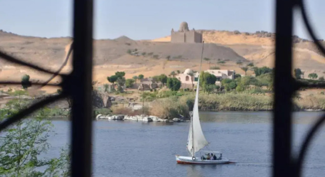 Коттедж с 3 комнатами Golden Nubian House