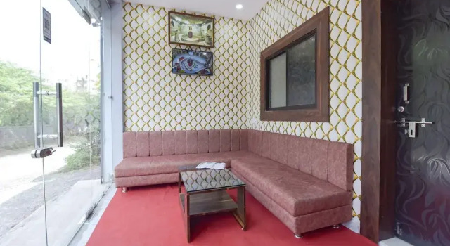 Via Shree Krishna Guest House, Забронировать Гостевой дом Недорогие отели штата Махараштры, недорого