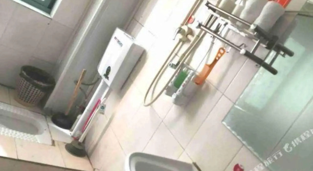 Xingrui Hotel