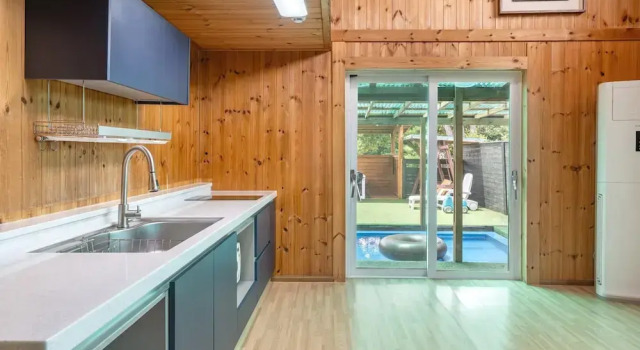 Boryeong Hiddenvillage Dokchae Poolvilla