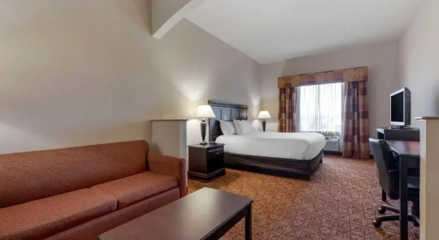 Люкс Comfort Inn & Suites Denison - Lake Texoma