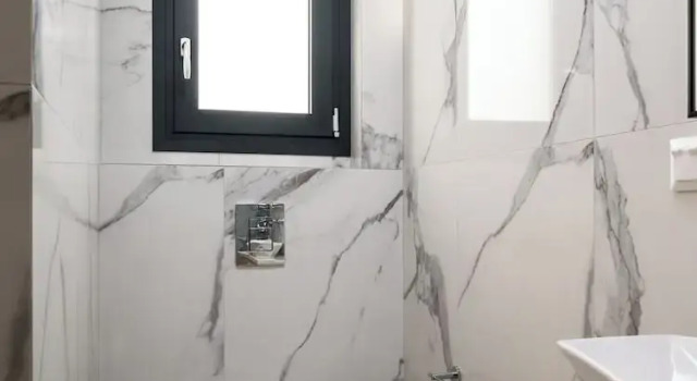Апартаменты Superior Цокольный этаж с 2 комнатами с балконом The 7 Suites, An Elegant Living in Ipsos by Konnect