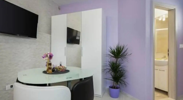 Студия Classic Bliss Apartments with free parking