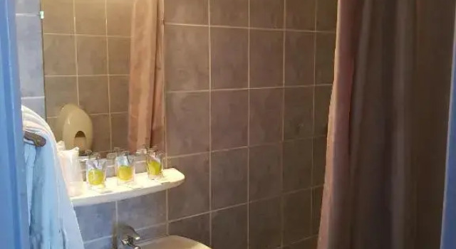 Трёхместный номер Standard Hôtel Le Saint-Hubert - Gare de Lyon Bastille