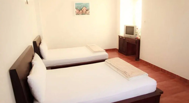 Pha Le Xanh 1 Hotel