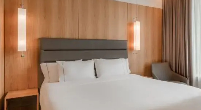 Люкс AC Hotel Diagonal LIlla by Marriott