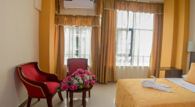 Трёхместный семейный номер Standard Victoria Suites Hotel