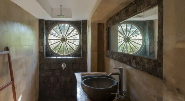 White Villa Ubud, Rezervovat Vila Chaty v Bali, Chalupa