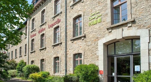 Апартаменты Retreat, Heated Pool & 2 Beds