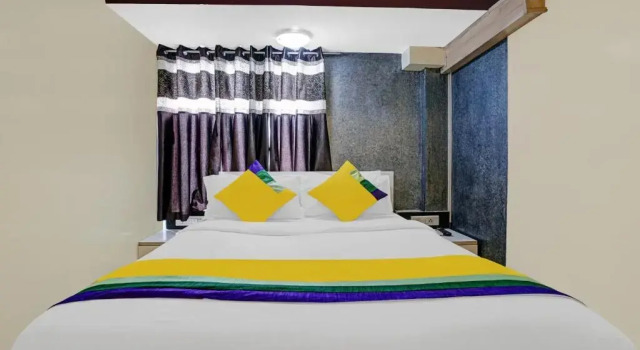 Hotel Amber Corp Inn