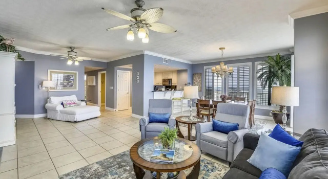 Treasure Island 2201, Book Hotel Hoteller i Lower Grand Lagoon med parkering, Parkering