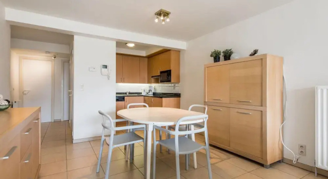 Apartment by the Sea in Belgium With Balcony, Rezerwuj Apartament Hotele w Bruksela z parkingiem, Parking