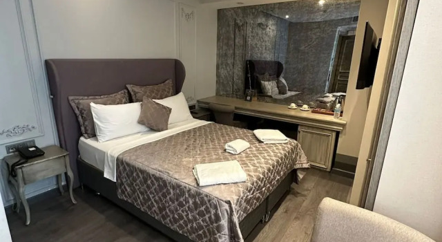 Трёхместный номер Standard Tk Taxim Hotel