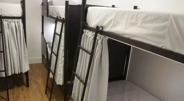 Кровать в общем номере (женский номер) Hostel More SP