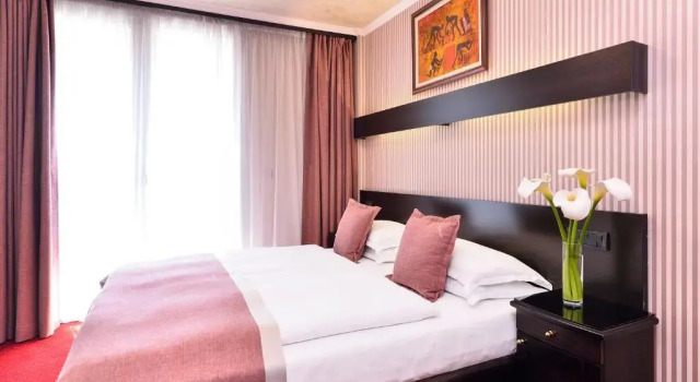 Двухместный номер Deluxe Prezident Hotel Novi Sad - Outdoor Pool & Spa