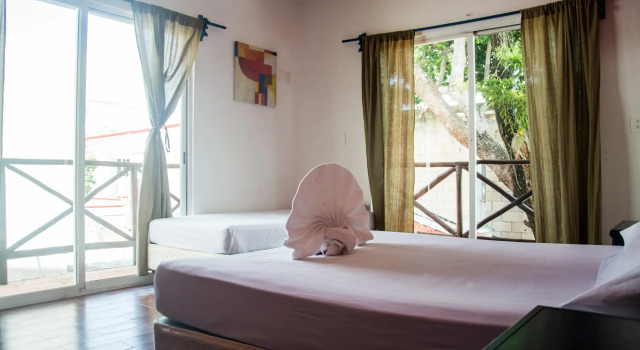 Enjoy Playa Hostel, Prenota Ostello Hotel a Quintana Roo con piscina, Piscina
