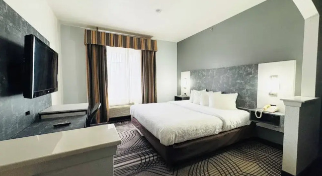 Двухместный люкс FairBridge Inn & Suites Cleburne