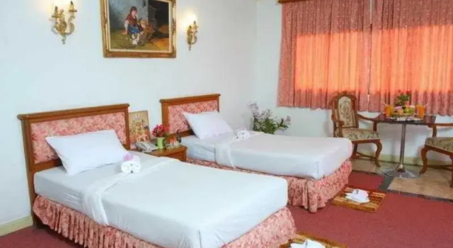 Двухместный номер Standard с балконом OYO 75466 -13 Coins Bang Yai Hotel