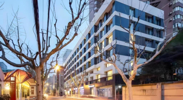 BaseLIVING Wending Serviced Apartment