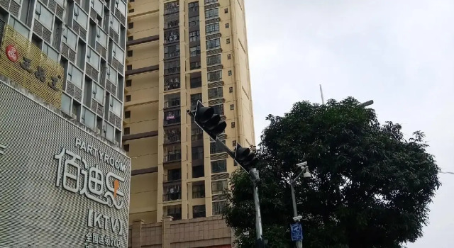 RongHe BieYuan, Rezerwuj Hotel Hotele w Nanning z parkingiem, Parking