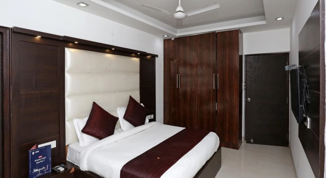 Diplomat Home Stay