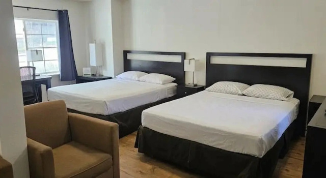 Студия Superior H&H Motor Lodge