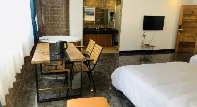 Люкс Deluxe с 3 комнатами Qingyuan Shuiguyuan Hot Spring Homestay