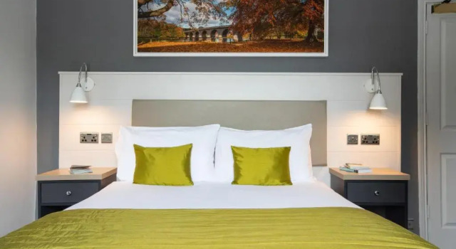 Номер Superior George Hotel