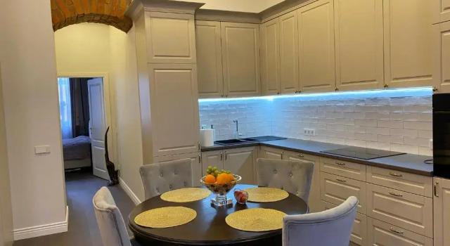Апартаменты Old town apartment
