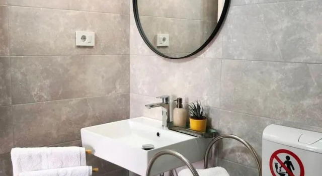 Апартаменты с 2 комнатами с балконом Onebedroom Apartment With Balcony