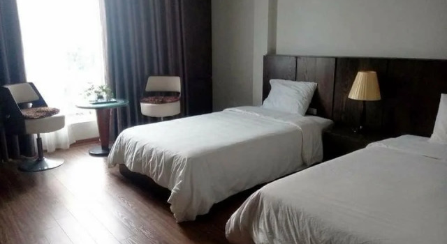 Ruby Hotel, Book Hotel Hoteller i Quang Ninh med parkering, Parkering