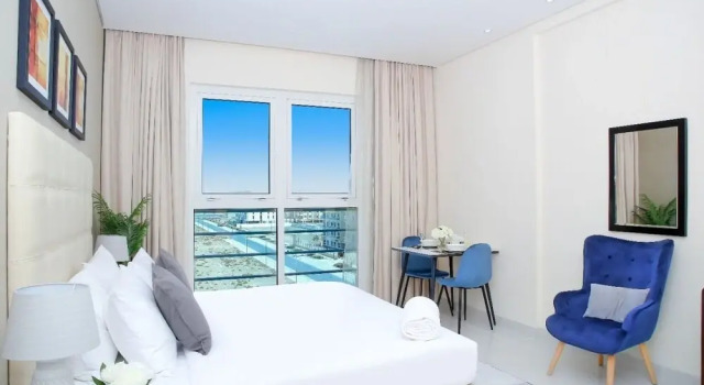 In Proximity to Dubai South Bnbmehomes, Забронировать Отель Отели Дубая с парковкой, Парковка