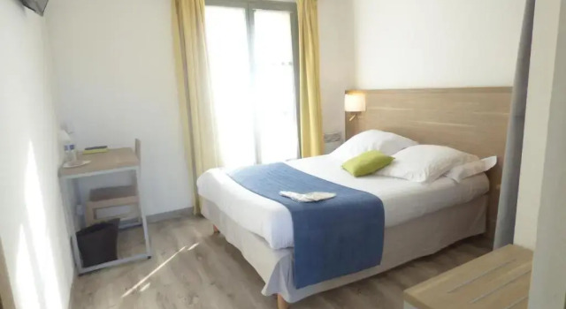 Номер Standard Hôtel Les Comtes de Pardiac