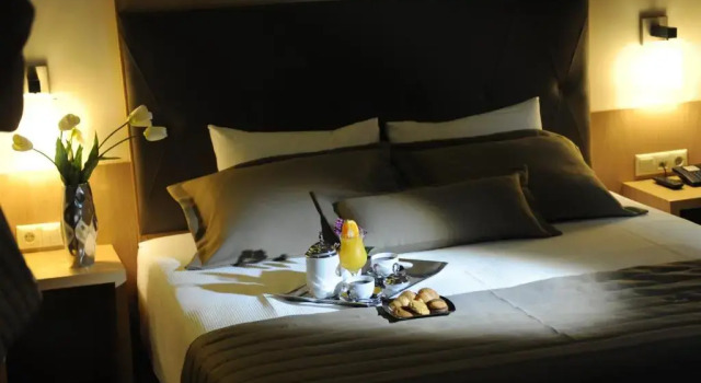 Номер Standard Kristonia Hotel Suites