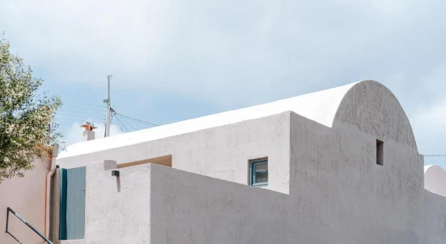 Present Perfect Villa, Забронировать Вилла Отели Тиры с бассейном, Бассейн