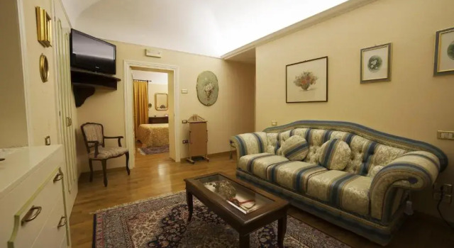 Четырёхместный номер Standard La Luma Hotel