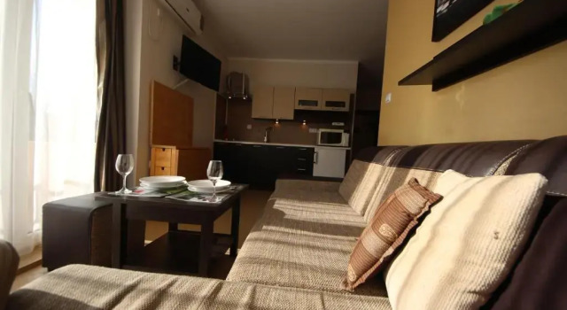 Люкс Menada Grand Kamelia Apartments
