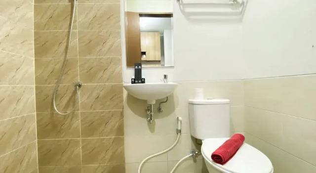 Apartment Chic And Cozy Studio Apartment At Transpark Juanda Bekasi