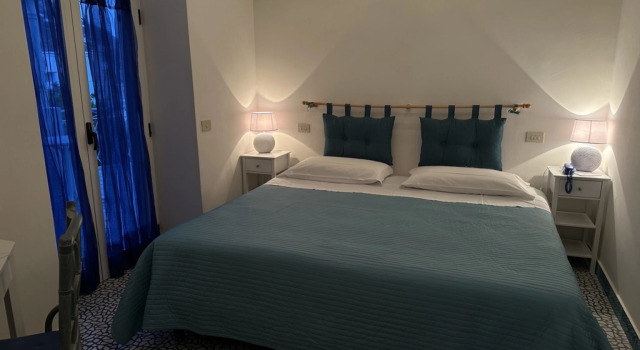Hotel Holiday