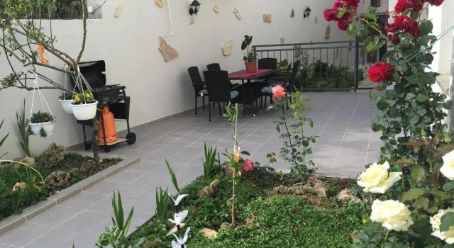 Апартаменты The Big Terrace Apartment
