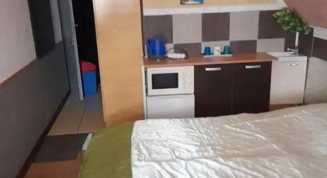 Номер Deluxe Fehér Hintó