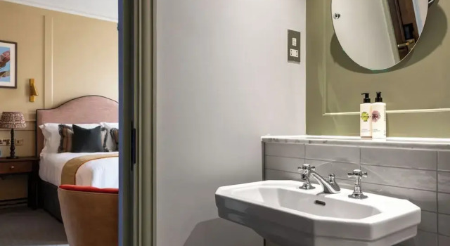 Номер Deluxe Coach & Horses Hotel