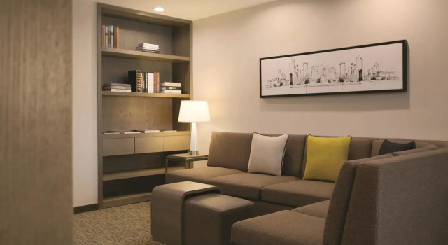 Hyatt House Shenzhen Airport