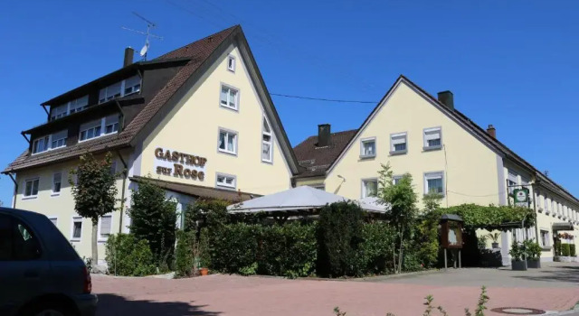 Hotel-Gasthof Zur Rose, Varaa Hotelli Hotellit Baijeri pysäköinnillä, Pysäköinti