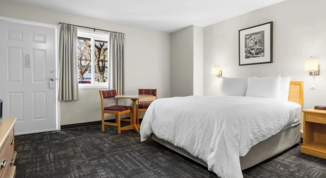 Номер Superior The Lodge at Arrow Lakes