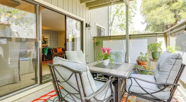 Апартаменты Private Patio & Workspace: Quiet Sonoma Condo!