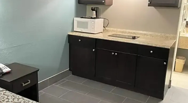 Двухместная студия Homegate Inn And Suites