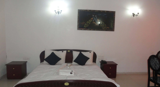 Anand Resort - A luxury Private Pool Resort in Nashik, Забронировать Курортный отель Отели Насик 3 звезды, 3*