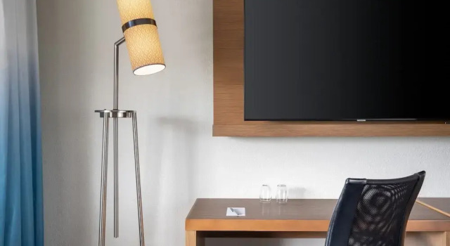 Номер Standard с балконом Courtyard by Marriott - Naples